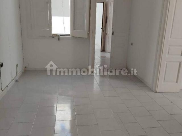 Trilocale via Alessandro Manzoni 51, Libertà, Bari