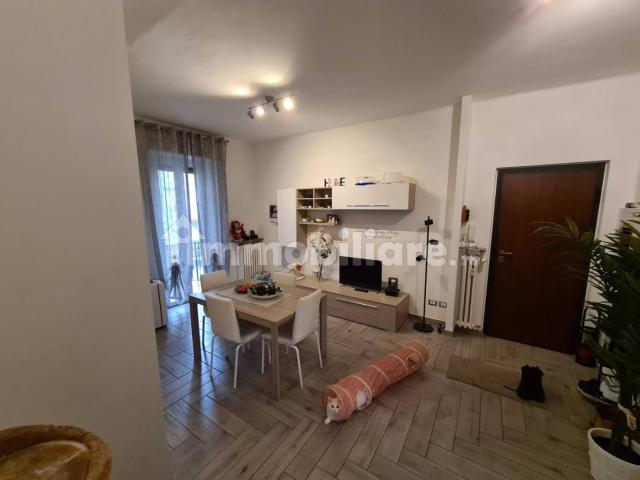 Trilocale via Alessandro Tonso 26, Europa, Alessandria
