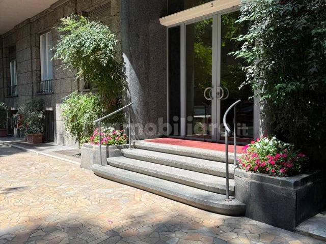 Trilocale via Alfonso Lamarmora 3, Quadronno Crocetta, Milano