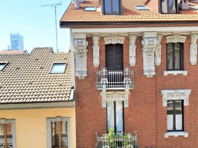 Trilocale via Amedeo Peyron 10, San Donato, Torino