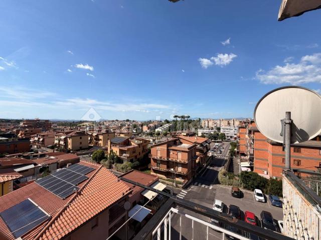 Trilocale via Antonio Moscatelli 111, Centro, Mentana