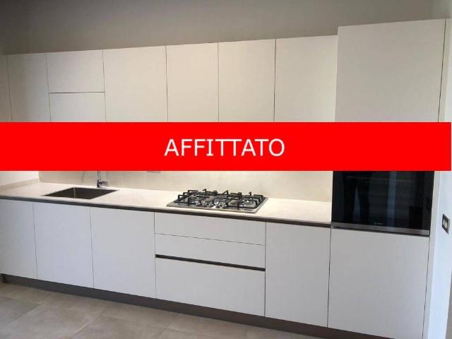 Trilocale via Bergamo 3, Centro, Cusago
