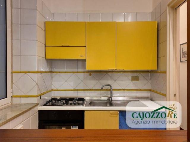 Trilocale via Bettino Ricasoli 29, Politeama Ruggiero Settimo, Palermo
