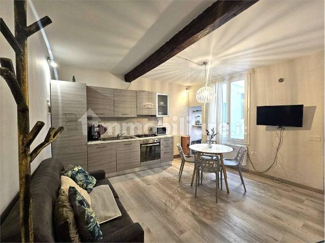 Trilocale via Borgo Pinti, 32, D'Azeglio, Firenze