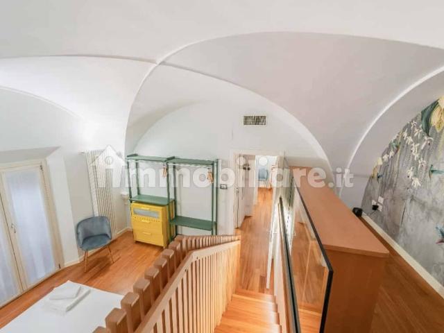 Trilocale via Borgonuovo, Centro Storico, Bologna