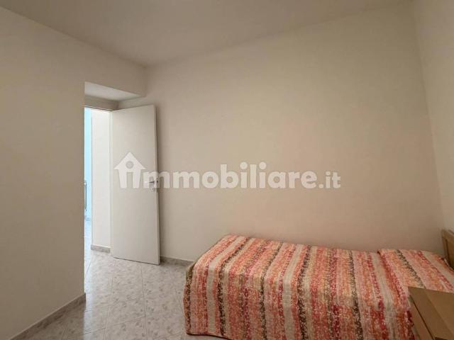 Trilocale via Bottelli 1, Centro, Arona