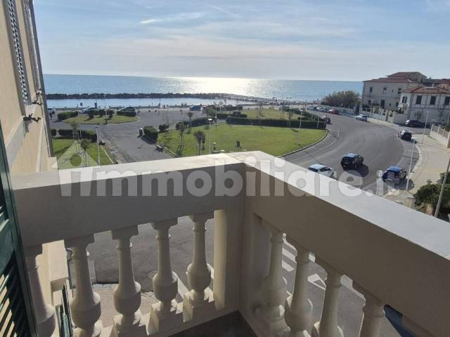 Trilocale via Cagliaritana 2, Marina di Pisa, Pisa