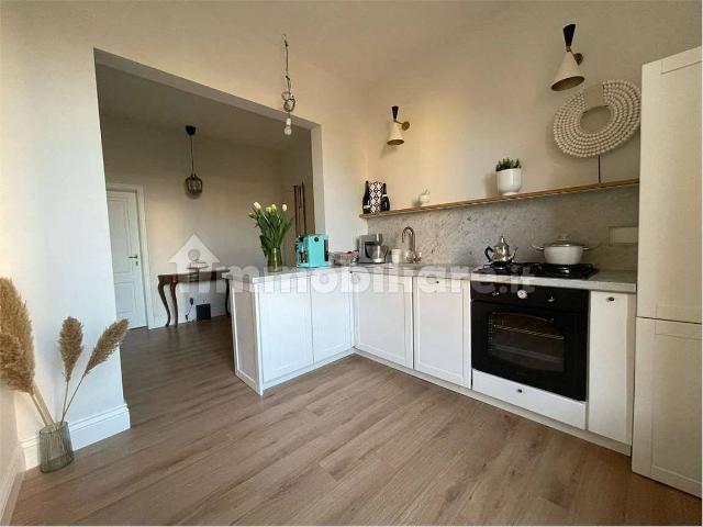 Trilocale via cairoli, 8, Campo di Marte, Firenze
