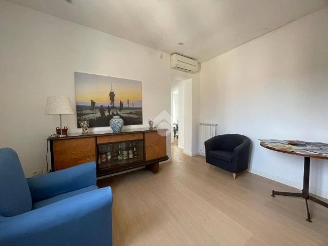 Trilocale via Casa Professa 19, Cassaro, Palermo