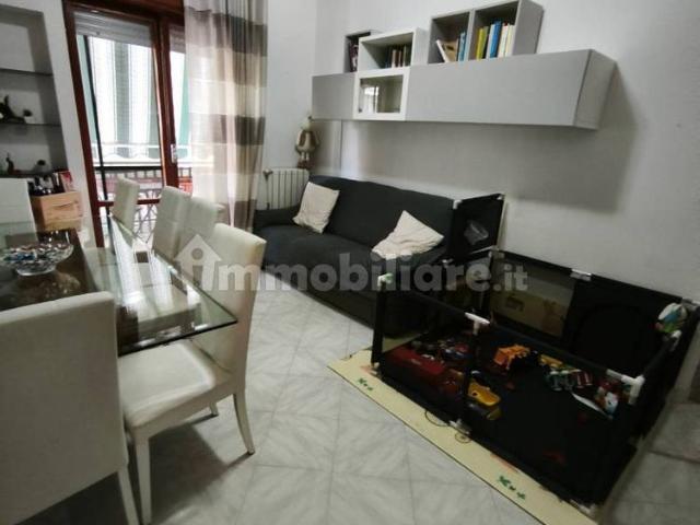 Trilocale via Castellammare, Centro, Castellammare di Stabia