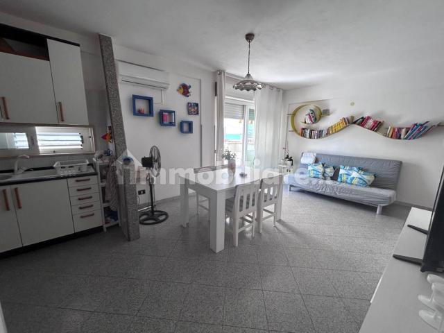 Trilocale via Capri 7, Scoglitti, Vittoria