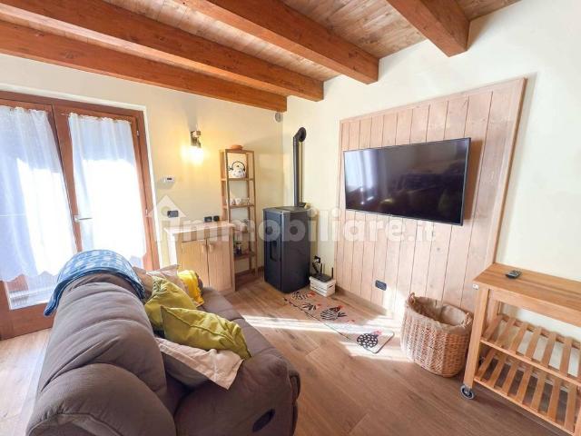 Trilocale via Clef 17, Aprica