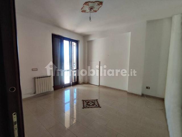 Trilocale via Consolare Pompea 2115, Torre Faro, Messina