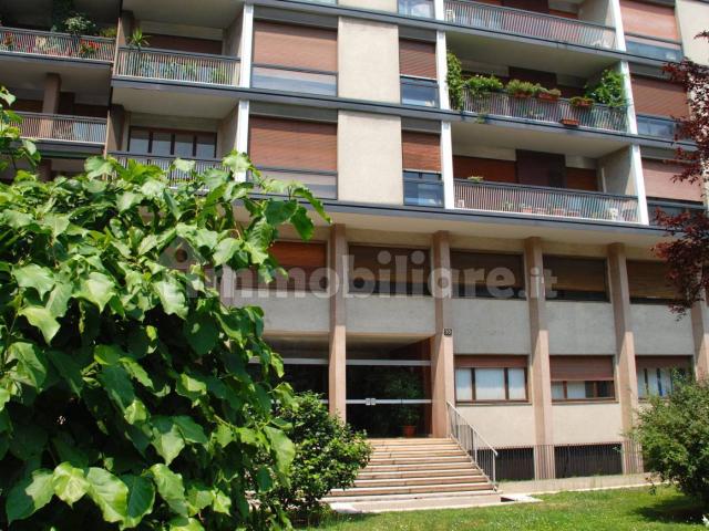 Trilocale via Copernico 55, Centrale, Milano