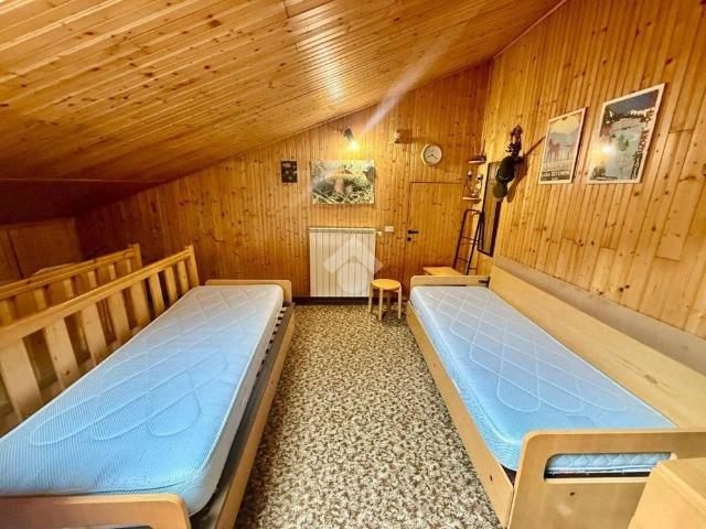 Trilocale via Corno D'Aola 22, Centro, Ponte di Legno