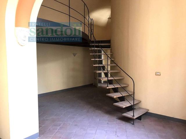Trilocale via Duomo, Centro, Vercelli