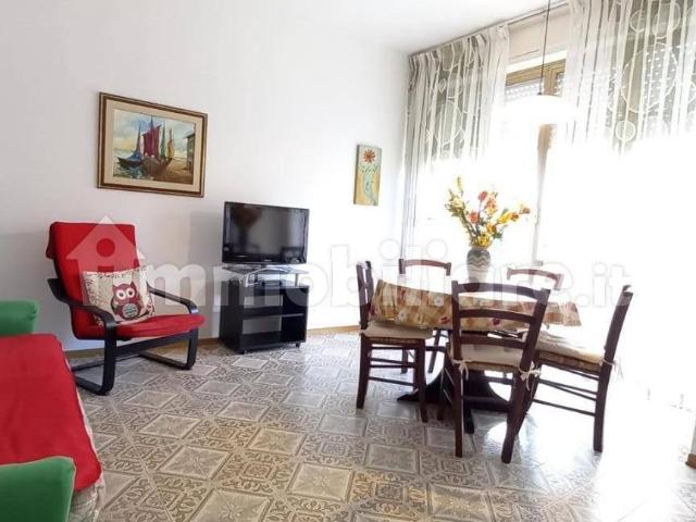 Trilocale via degli Olivi, Lido di Camaiore, Camaiore
