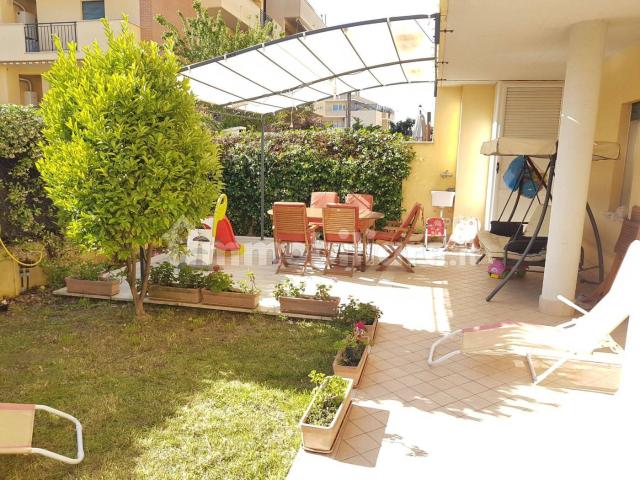 Trilocale via degli Etruschi 7, Centro, Sabaudia