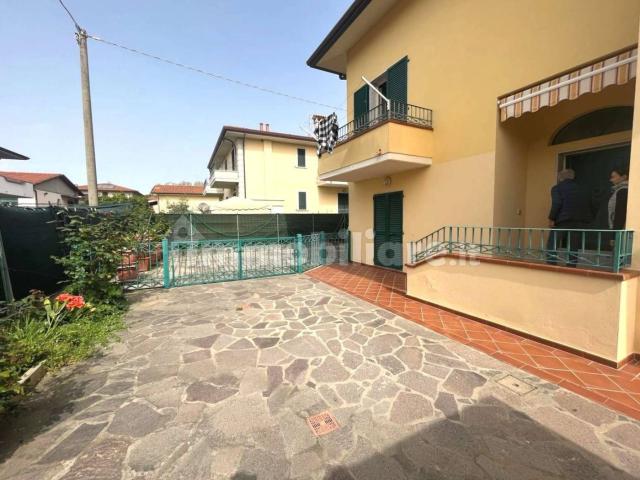 Trilocale via del Casone, Bondano Partaccia, Massa