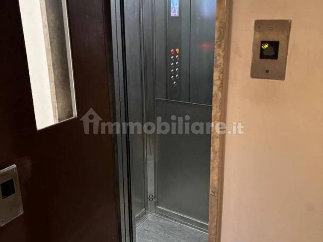 Trilocale via del Centenario, Centro, Battipaglia