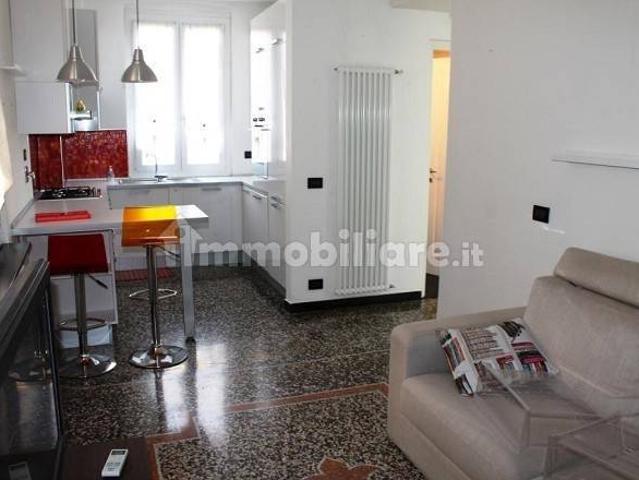 Trilocale via della Libertà 10, Foce, Genova