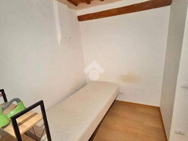 Trilocale via della Pietra 5, Elce, Perugia