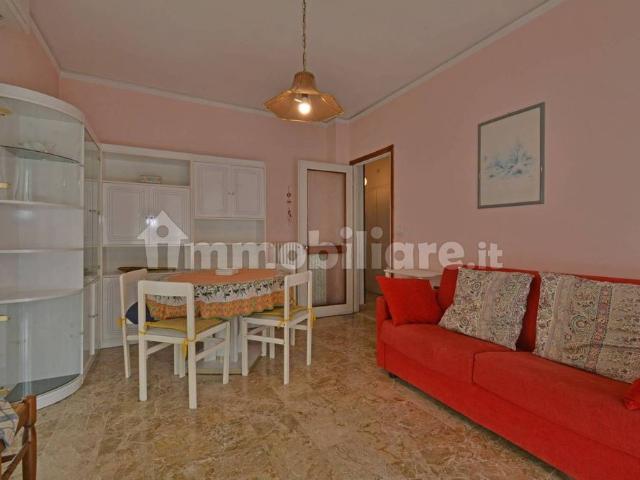 Trilocale via della Resistenza 23, Centro, San Bartolomeo al Mare