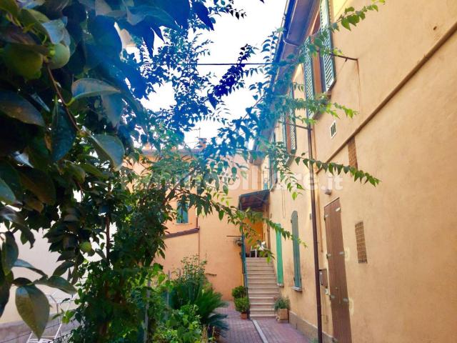 Trilocale via della salita 21, Massarenti, Bologna