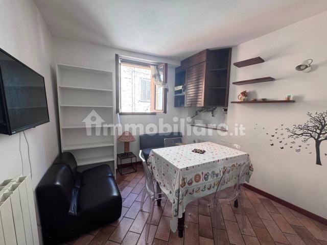 Trilocale via della Sposa, Centro Storico, Perugia