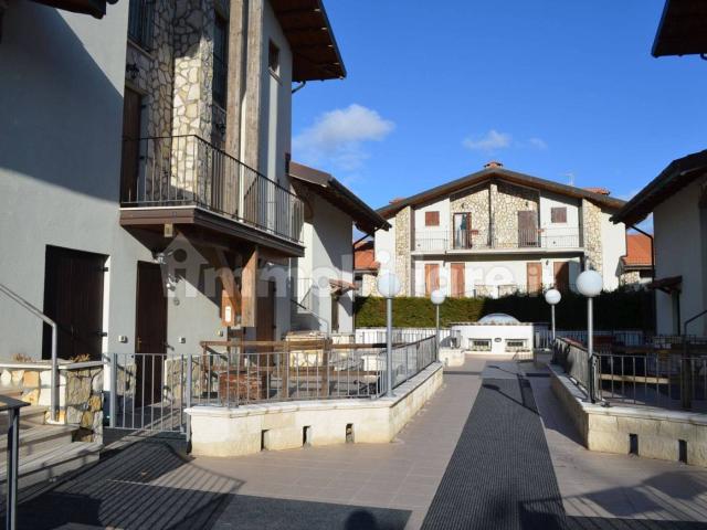 Trilocale via delle Pezzelle, Centro, Rocca di Mezzo