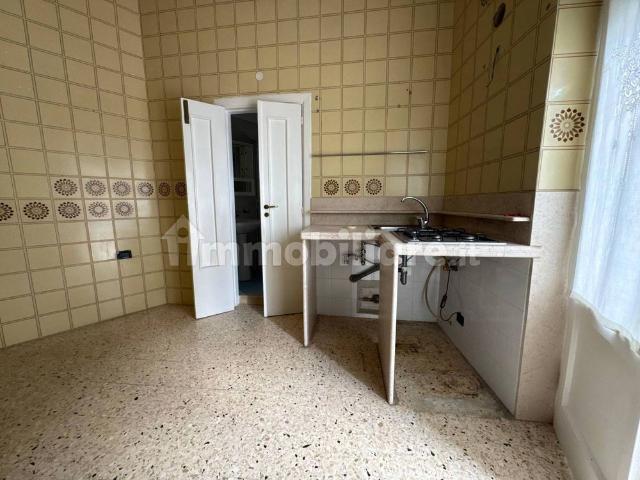 Trilocale via Dottor Giuseppe Camassa, Via Ludovico, Corso Umberto I, Vittorio Emanuele, Ostuni