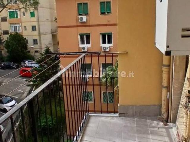 Trilocale via E. A. Mario, Arenella, Napoli