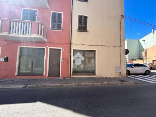 Trilocale via Eleonora D'Arborea 116, Centro, Sant'Antioco
