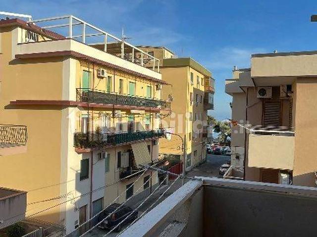 Trilocale via Ferdinando Magellano 5, Catanzaro Lido, Catanzaro