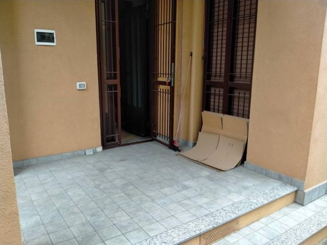 Trilocale via Fiammenghini 25, Centro, Cantù