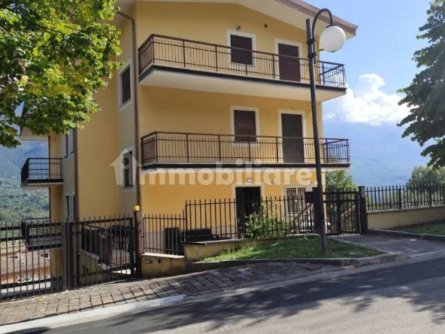 Trilocale via Fiume, Roccavivi, San Vincenzo Valle Roveto