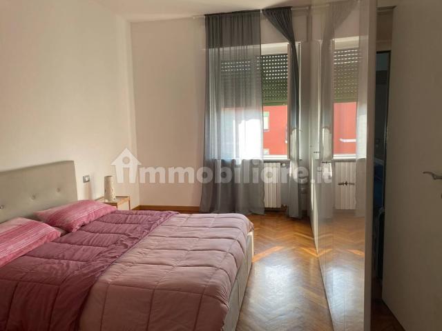 Trilocale via Francesco Caracciolo 28, Cenisio, Milano
