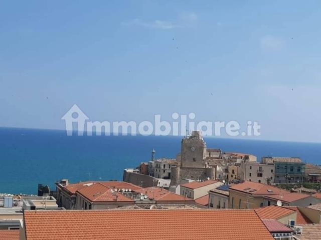 Trilocale via Francesco D'Ovidio 22, Centro, Termoli