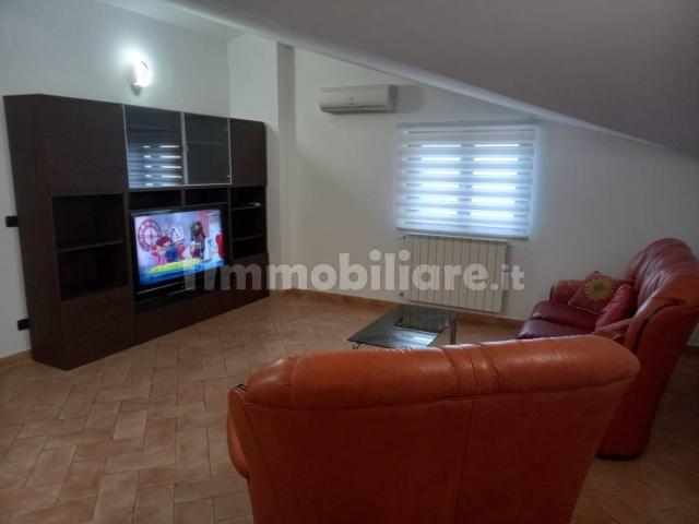 Quadrilocale via Francesco Lapetina 8, Villa D'agri, Marsicovetere