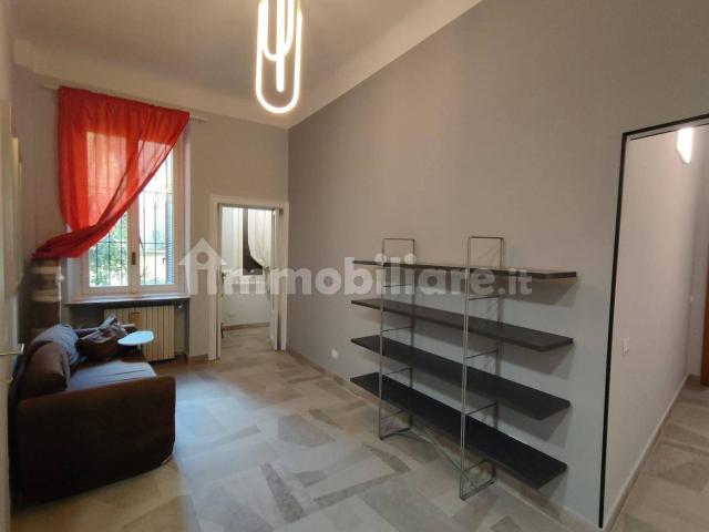 Trilocale via Franco Tosi 6, Barona, Milano