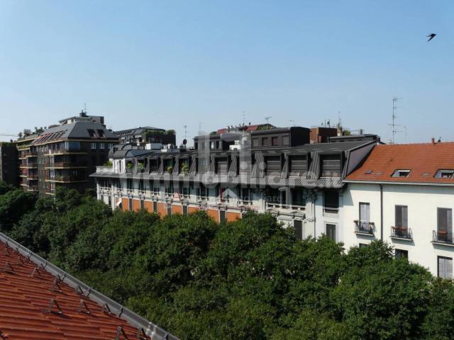 Trilocale via Fratelli Bronzetti 1, Indipendenza, Milano