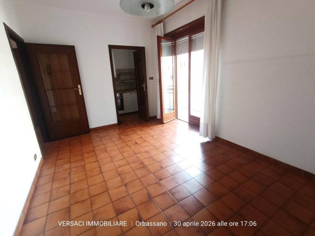 Trilocale via Frejus 42, Centro, Orbassano