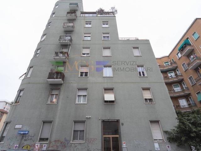 Trilocale via Gaetano Braga 6, Cascina dei Pomi, Milano