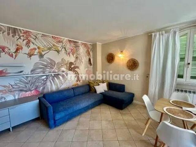 Trilocale via Giosuè Carducci 207, Pietrasanta