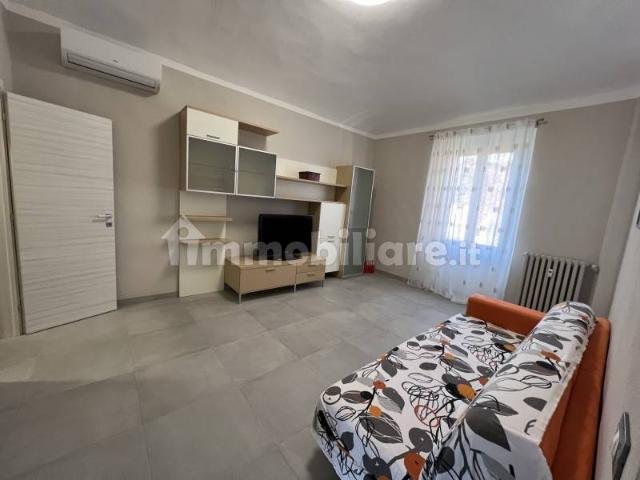Trilocale via Giovanni Lanza 18, Piazza Garibaldi, Alessandria