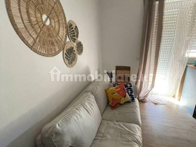 Trilocale via Ginevra 4, Torvaianica Celori Mare, Pomezia