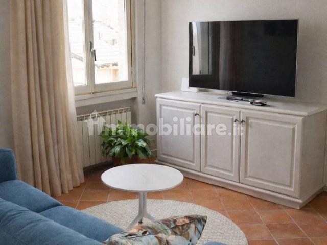 Trilocale via Giuseppe Mazzini 25, Centro, Erbusco