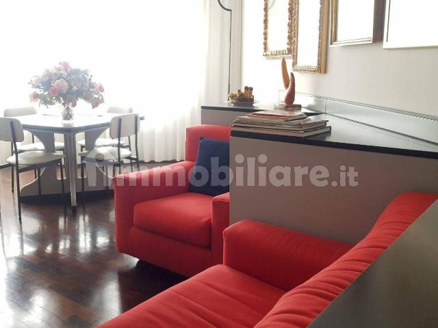 Trilocale via Giuseppe Brambilla 18, Sant'Agostino, Como