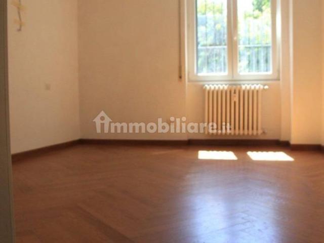 Trilocale via Giuseppe Carozzi 5, Inganni, Milano