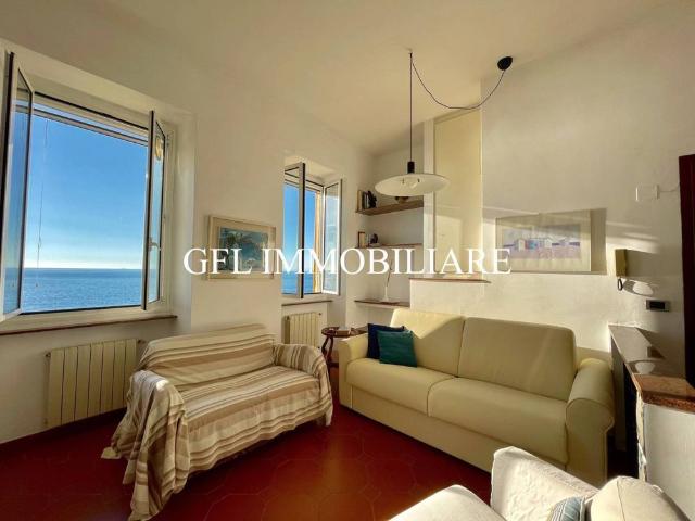 Trilocale via Giuseppe Garibaldi 118, Centro, Camogli